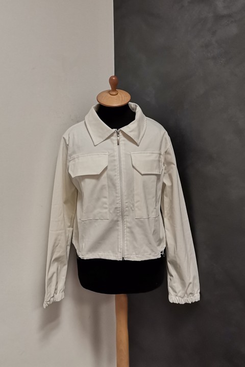 Efektna jakna sa atraktivnim printom na leđima 6854, Boja: bela, IVET.RS - Nova Kolekcija