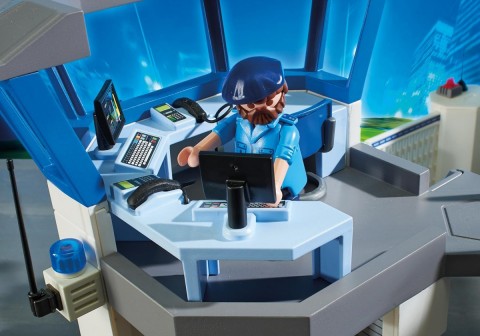 Сет са фигурама City Action 6919 Полицијска станица са затворомIVET.RS - Nova Kolekcija