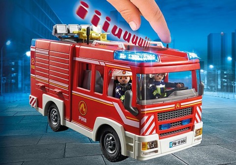 City Action Set 9464 Vatrogasno spasilačko vozilo sa figuricamaIVET.RS - Nova Kolekcija
