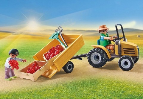 Сет са фигурицама Country 71442 Трактор са приколицом и резервоаром за водуIVET.RS - Nova Kolekcija