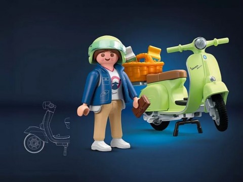 Сет фигурица Vespa 71621 1969 Vespa 150 Sprint Veloce, светло зеленаIVET.RS - Nova Kolekcija