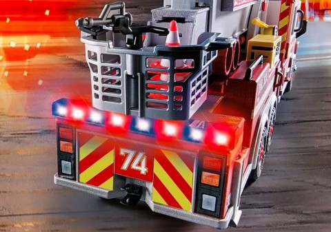 Сет фигура City Action 70935 Ватрогасно возило: US Tower LadderIVET.RS - Nova Kolekcija