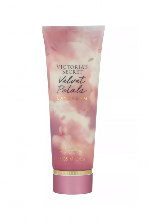 Losion za telo Victoria`s Secret Velvet Petals Daydream Body Lotion 236 mlIVET.RS - Nova Kolekcija