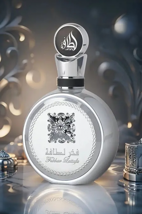 Arapski parfem Lattafa Fakhar Platin EDP 100 mlIVET.RS - Nova Kolekcija