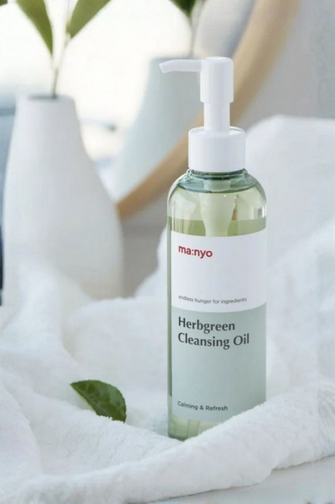 MANYO Herb Green Cleansing Oil 200 mlIVET.RS - Nova Kolekcija