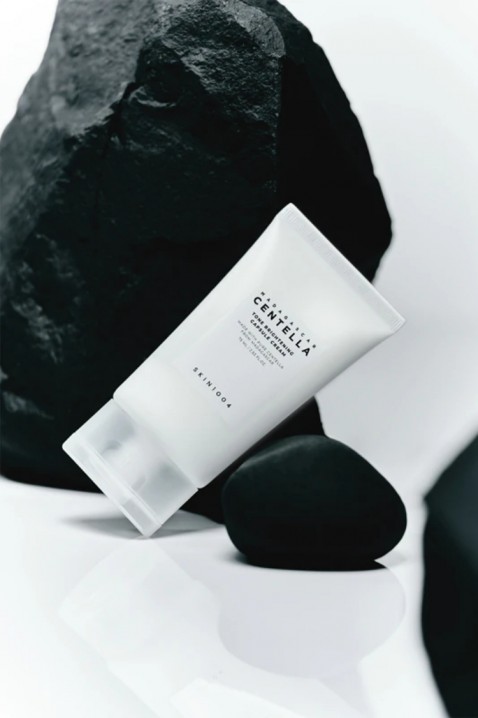 SKIN1004 Madagascar Centella Tone Brightening Capsule Cream 75 mlIVET.RS - Nova Kolekcija