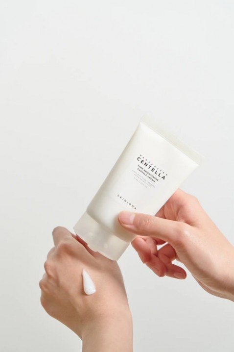 SKIN1004 Madagascar Centella Tone Brightening Capsule Cream 75 mlIVET.RS - Nova Kolekcija