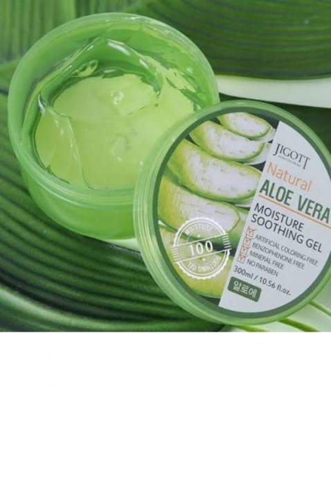 Jigott Natural Aloe Vera Moisture Soothing Gel 300 mlIVET.RS - Nova Kolekcija