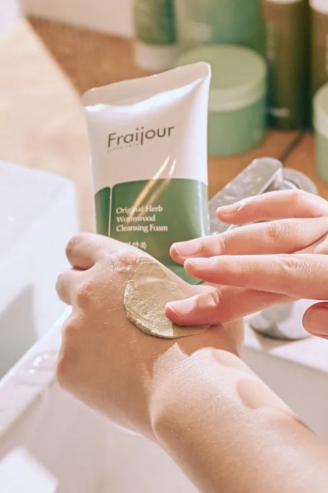 Fraijour Original Herb Wormwood Cleansing Foam 150 mlIVET.RS - Nova Kolekcija