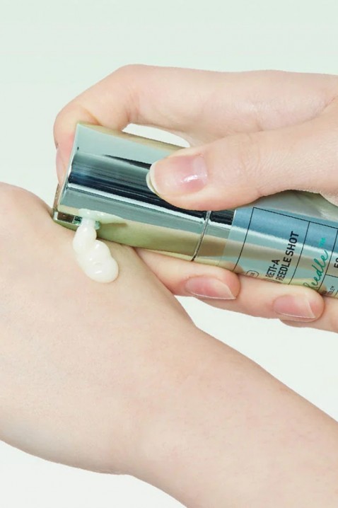 VT COSMETICS Reti-A Reedle Shot 100 50 mlIVET.RS - Nova Kolekcija