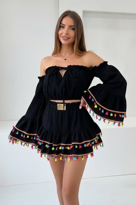 Ženski boho komplet sa kratkim topom sa efektnim rukavima i mini suknjom sa resama FIESTIA BLACK, Boja: crna, IVET.RS - Nova Kolekcija