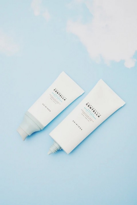 SKIN1004 Madagascar Centella Hyalu-Cica Water-Fit Sun Serum 100mlIVET.RS - Nova Kolekcija