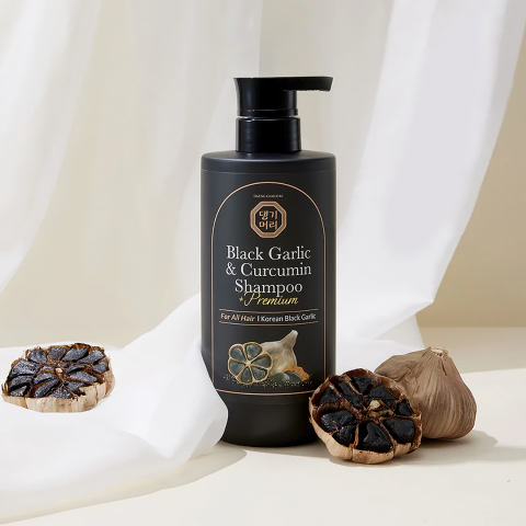 Daeng Gi Meo Ri Black Garlic & Curcumin Shampoo SAMPLE 7 mlIVET.RS - Nova Kolekcija