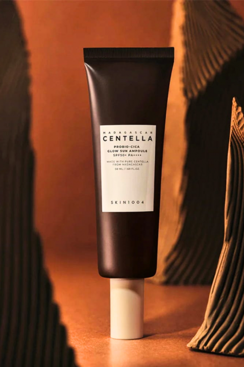 SKIN1004 Madagascar Centella Probio-Cica Glow Sun Ampoule SPF50 50 mlIVET.RS - Nova Kolekcija