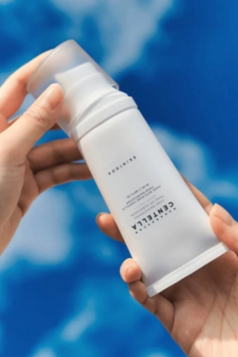 SKIN1004 Madagascar Centella Tone Brightening Tone-Up Sunscreen 50 mlIVET.RS - Nova Kolekcija