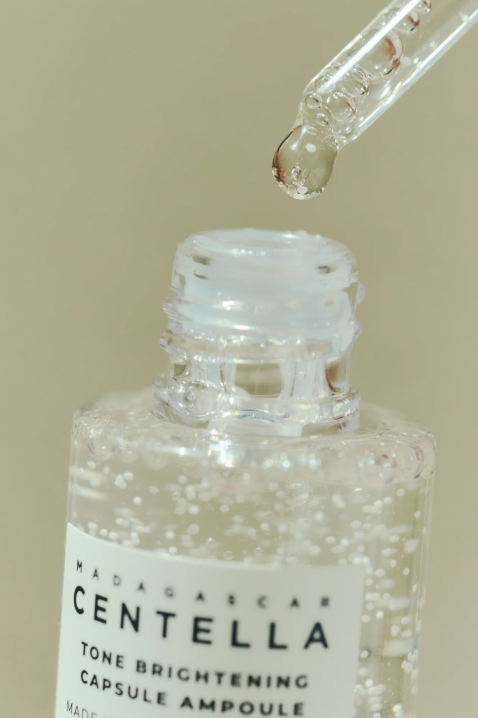 SKIN1004 Madagascar Centella Tone Brightening Capsule Ampoule 30 mlIVET.RS - Nova Kolekcija
