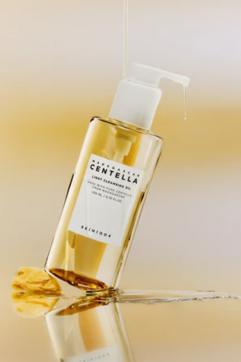 SKIN1004 Madagascar Centella Light Cleansing Oil 200 mlIVET.RS - Nova Kolekcija