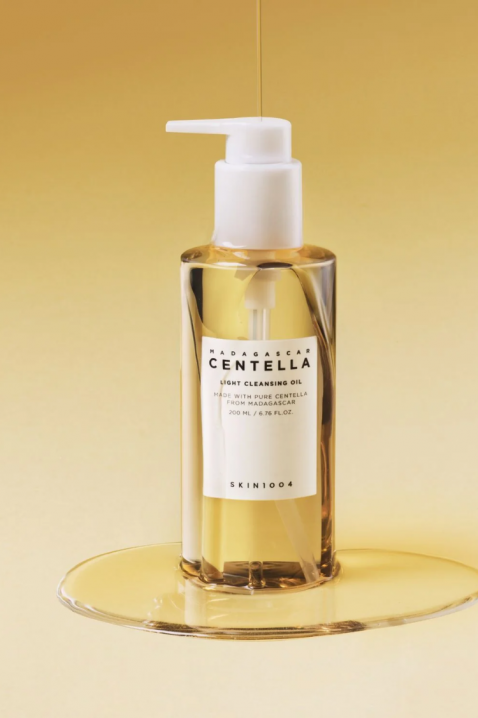 SKIN1004 Madagascar Centella Light Cleansing Oil 200 mlIVET.RS - Nova Kolekcija