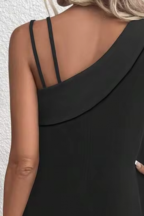 Elegantna kratka haljina sa asimetričnim dekolteom i širokim krojem IVRINIA BLACK, Boja: crna, IVET.RS - Nova Kolekcija