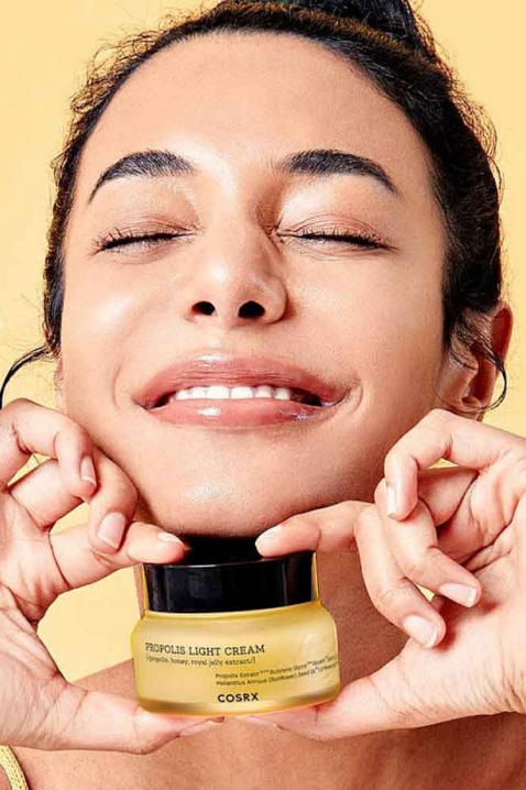 COSRX Propolis Light Cream Light Cream, 65 mlIVET.RS - Nova Kolekcija