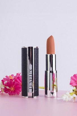 mat karmin LUXELUX Matte Colour Lip SAND