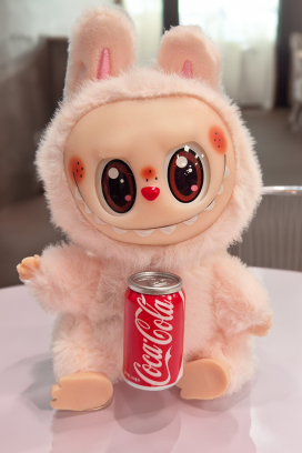 aksesoar za torbu LABUBU COCA COLA PUDRA