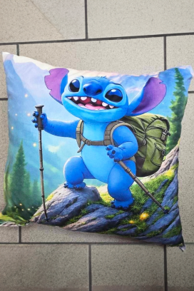 dečji jastuk STITCH HIKE