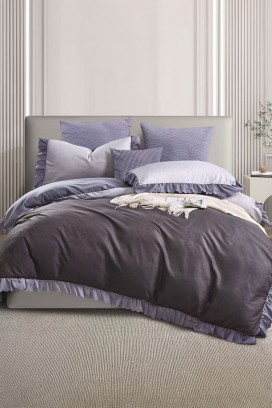 komplet posteljine SIOGERY LILA 200x220 cm pamuk - 3 dela