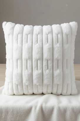 dekorativna jastučnica sa reljefnim efektom MARLENZA WHITE 40х40 cm